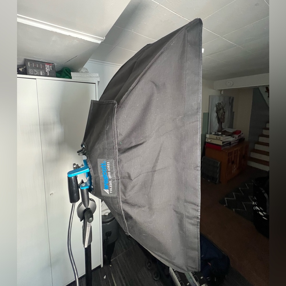 Westcott TD5 Speedlite Flash Housing & Defuser Box with Case - studio lighting